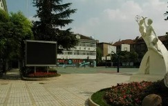 上海天山第二中學(xué)