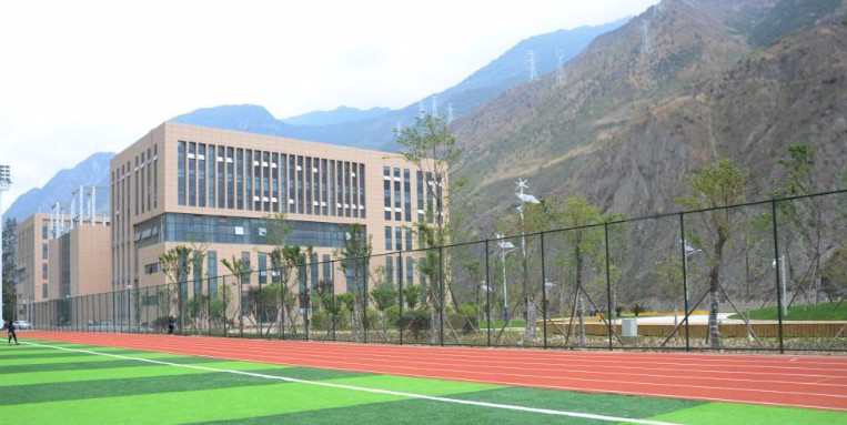 甘孜四川民族學(xué)院