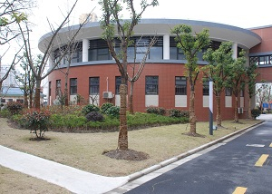 上海理工大學(xué)附屬初級(jí)中學(xué)