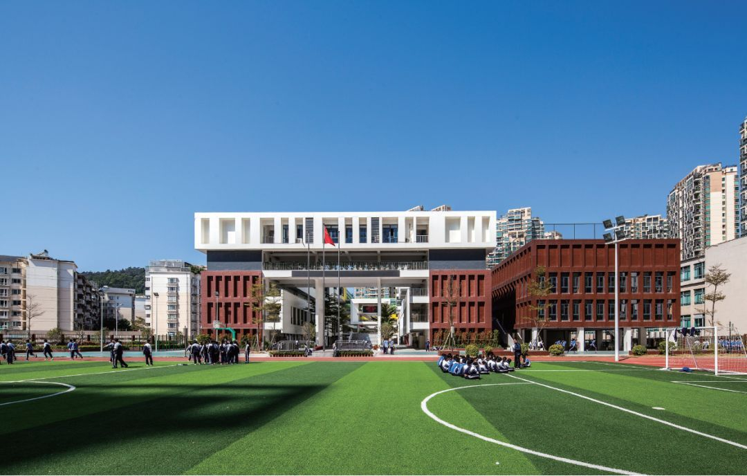 賢義外國語學(xué)校