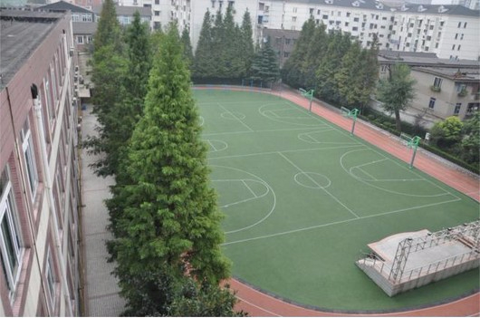 上海北虹初級(jí)中學(xué)