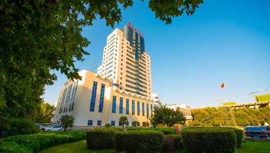 西安中國人民解放軍空軍軍醫(yī)大學(xué)（第四軍醫(yī)大學(xué)）