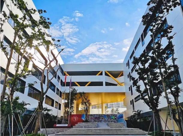 深圳市藝術(shù)高中