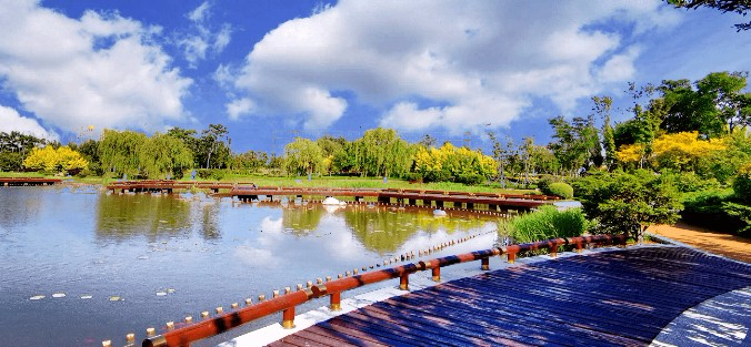 鞍山職業(yè)技術(shù)學(xué)院