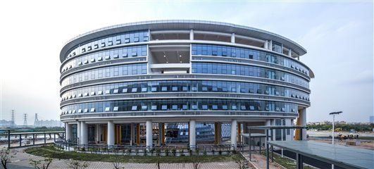 廣州番禺區(qū)恒潤實驗學(xué)校