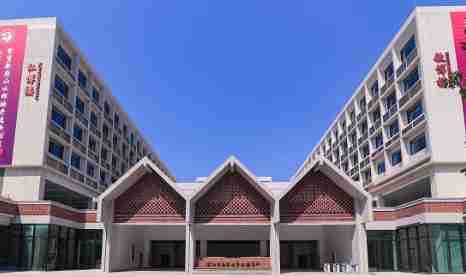 深圳市高級(jí)中學(xué)文博高中