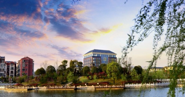 萍鄉(xiāng)衛(wèi)生職業(yè)學(xué)院