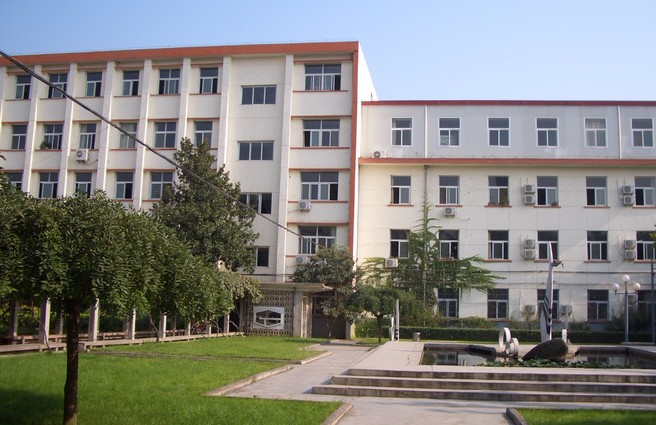 寶雞陜西省第二商貿(mào)學(xué)校