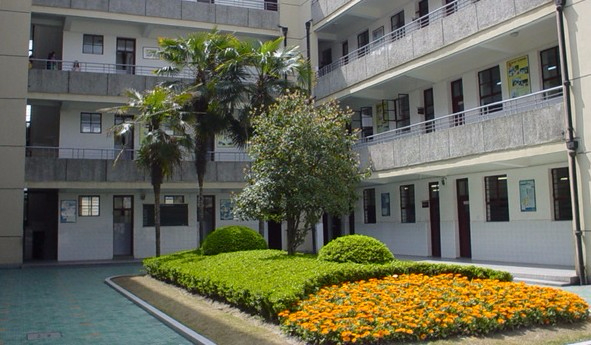 上海徐匯區(qū)龍華小學(xué)