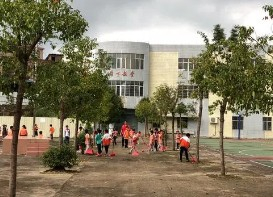 呂田鎮(zhèn)第二小學