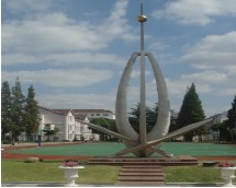 上海黃興學(xué)校(九年一貫制)