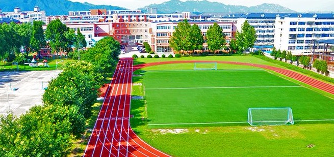 北京懷柔索蘭諾中學(xué)