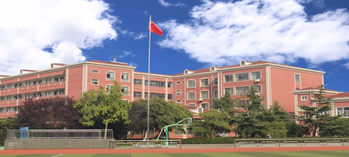 上海大場(chǎng)中學(xué)