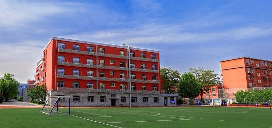 北京市三帆中學(xué)