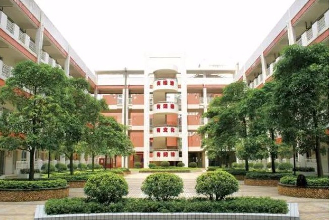 白云區(qū)桃園小學(xué)