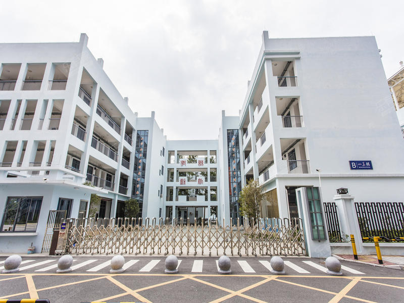 深圳天成學(xué)校