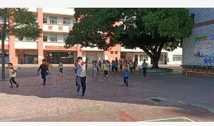 鰲頭鎮(zhèn)中心小學(xué)